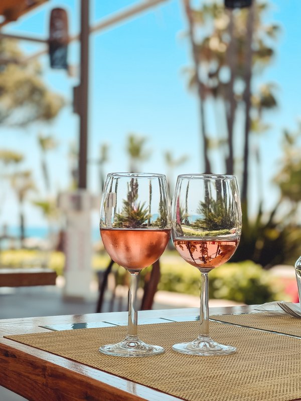 Vin rosé en ligne : découvrez la richesse des Côtes de Provence